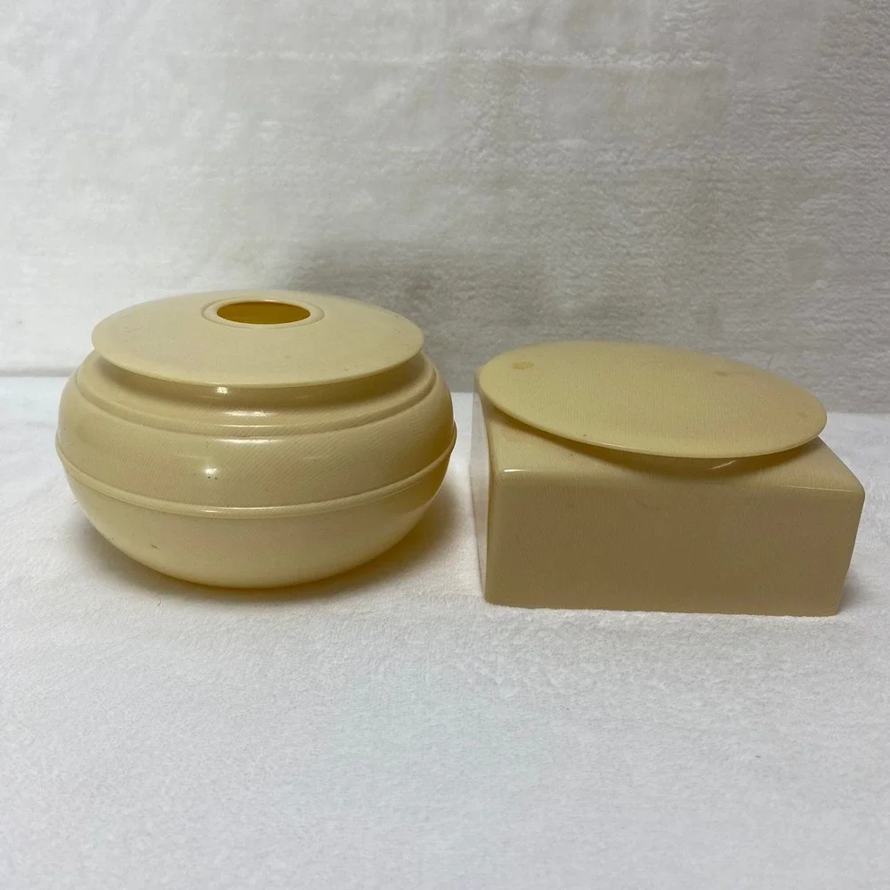 Vintage Yellow Bakelite Vanity Jar Container with Lid and‎ Trinket Box
